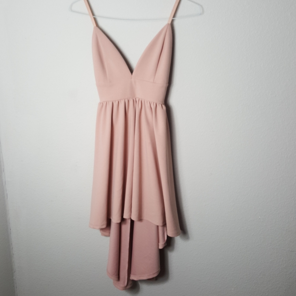EUC Champagne colored plunge hi-lo dress size S